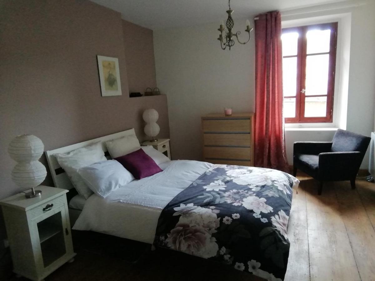 Aux Douces Nuits De Rivel Bed & Breakfast エクステリア 写真